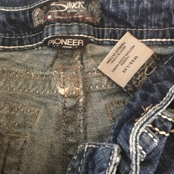 Women's Distressed Silver pioneer jeans - Picture 5 of 5